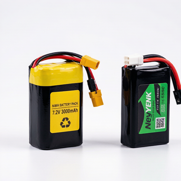 Side by side comparison of NiMH and NewYENK LiPo RC battery packs